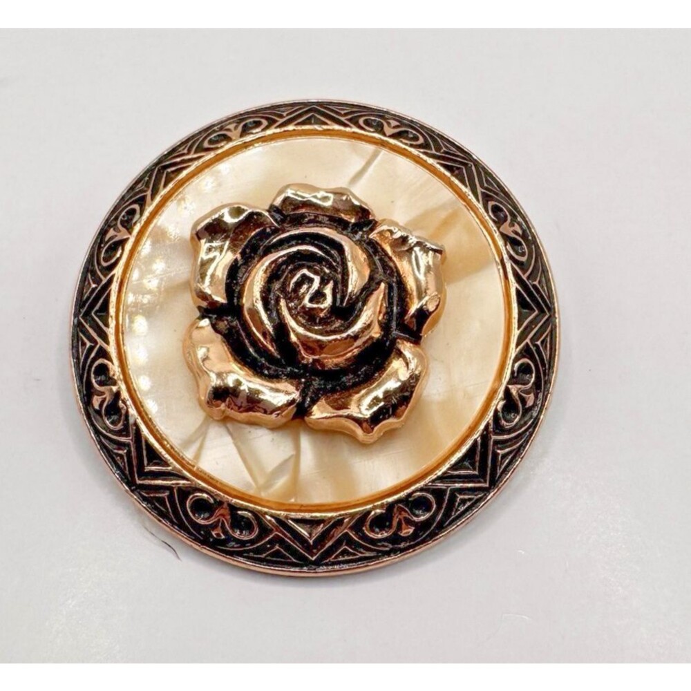 Vintage Rose Scarf Clip – Gold Tone Flower on Faux Mother of Pearl Round Brooch - Picture 2 of 6